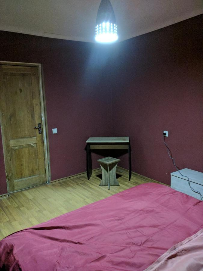 Your Hostel Tbilisi Bagian luar foto