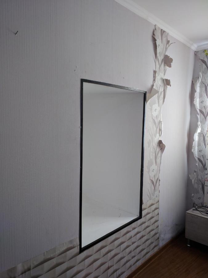 Your Hostel Tbilisi Bagian luar foto