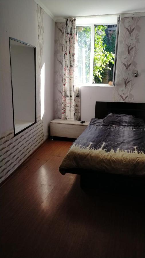 Your Hostel Tbilisi Bagian luar foto