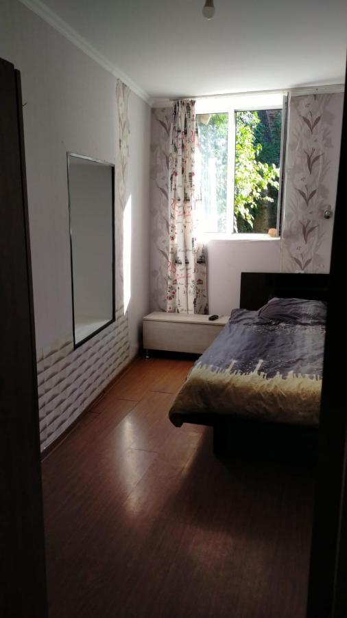 Your Hostel Tbilisi Bagian luar foto